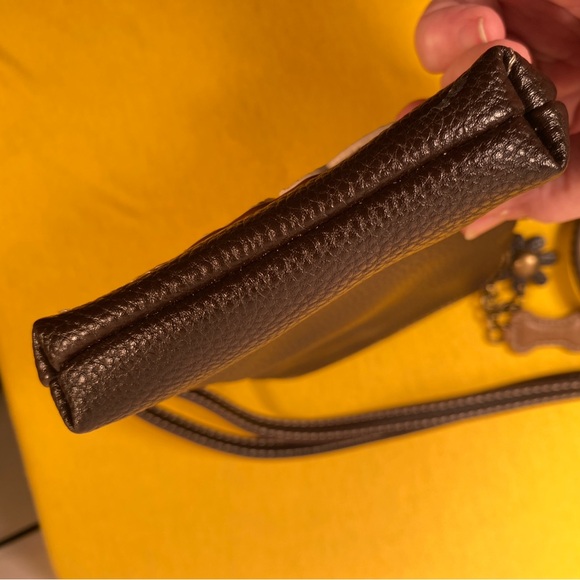 Chala Dog Crossbody Bag - Picture 4 of 7